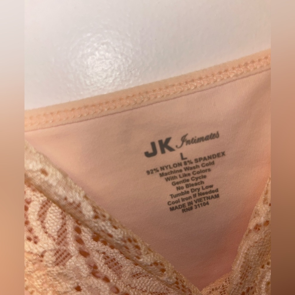 Pink Sleeping Top - Picture 4 of 5